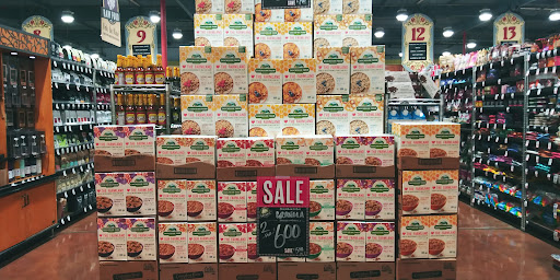 Grocery Store «Nugget Markets», reviews and photos, 1414 E Covell Blvd, Davis, CA 95616, USA