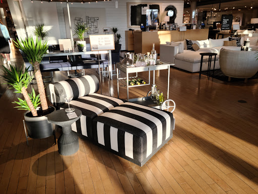 Furniture Store «Crate and Barrel», reviews and photos, 3965 Townsfair Way, Columbus, OH 43219, USA
