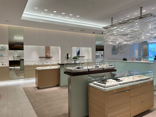 Jewelry Store «Tiffany & Co.», reviews and photos, 796 Americana Way, Glendale, CA 91210, USA