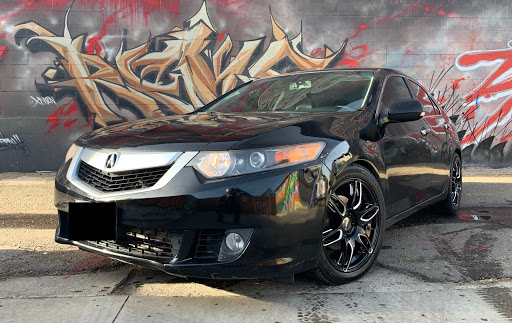 Tire Shop «Discount Tire Store - Denver, CO», reviews and photos, 1990 S Federal Blvd, Denver, CO 80219, USA