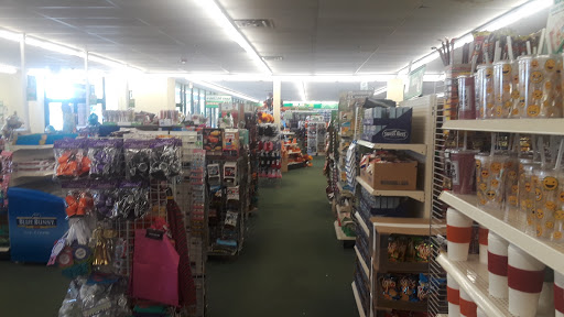 Dollar Store «Dollar Tree», reviews and photos, 446 Putnam Pike, Greenville, RI 02828, USA