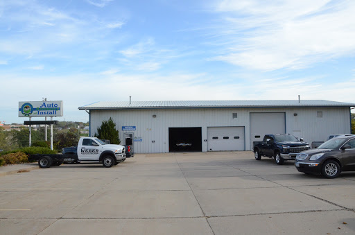 Truck Accessories Store «Auto Accessory & Install», reviews and photos, 198 Cedar Cross Rd, Dubuque, IA 52003, USA