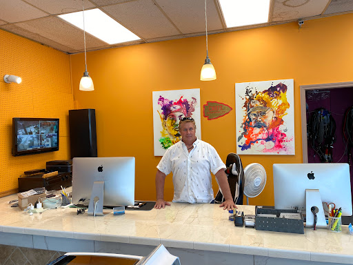 Appliance Store «Mr. Fix It & Appliance Sales», reviews and photos, 7531 Metcalf Ave, Overland Park, KS 66204, USA