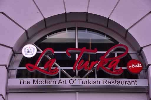 La Turka by Seda