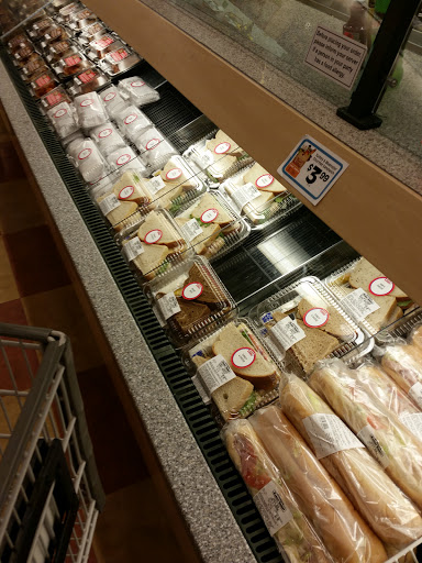 Grocery Store «Market Basket», reviews and photos, 122 Sawyer St, New Bedford, MA 02746, USA