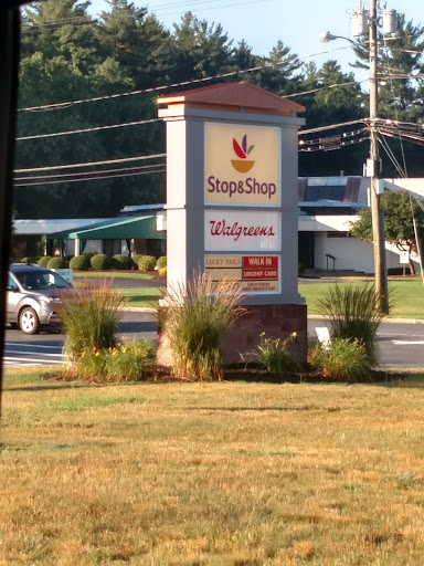 Supermarket «Super Stop & Shop», reviews and photos, 415 Cooley St, Springfield, MA 01119, USA