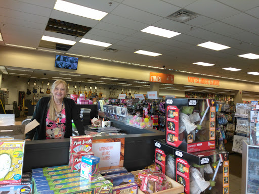 Used Book Store «2nd & Charles», reviews and photos, 3525 Ross Clark Cir #300, Dothan, AL 36303, USA