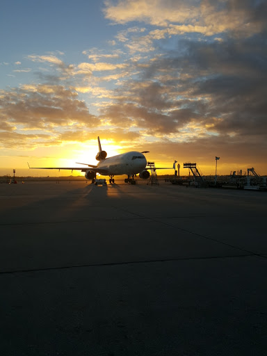 Courier Service «Ups Air Gateway Orlando», reviews and photos, 8975 Tradeport Dr, Orlando, FL 32827, USA