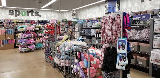 Variety Store «Five Below», reviews and photos, 1078 E Lancaster Ave, Downingtown, PA 19335, USA