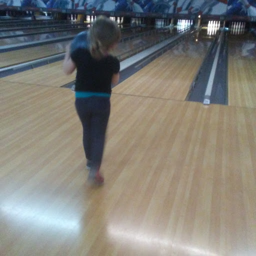 Bowling Alley «Anniston Bowling Center», reviews and photos, 321 W Blue Mountain Rd, Anniston, AL 36206, USA