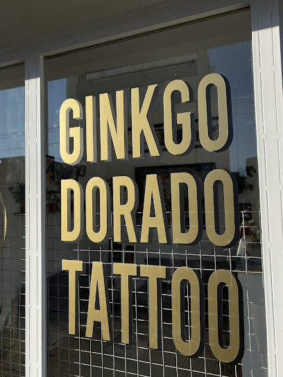 Ginkgo Dorado Tattoo