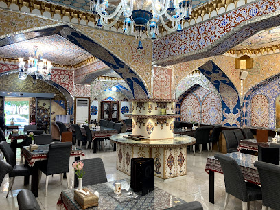 Arakhan Resturant - Isfahan Province, Isfahan, Sichan, Chahar Bagh E Bala Ave, JMR8+FMW, Iran