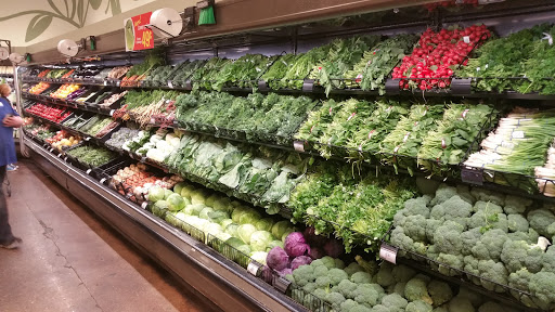 Grocery Store «Kroger», reviews and photos, 4777 Kenard Ave, Cincinnati, OH 45232, USA