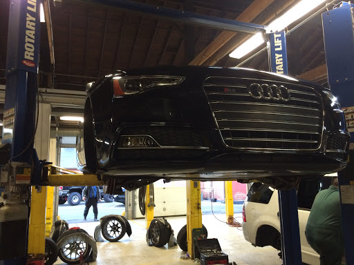 Auto Repair Shop «Auto Hobby Shop», reviews and photos, 182-242 Forrest Cir, Fort Myer, VA 22211, USA