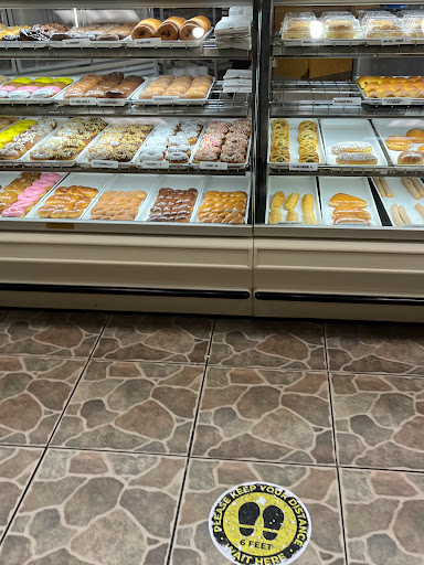 Donut Shop «Donuts-N-Coffee», reviews and photos, 3232 W Illinois Ave # 100, Dallas, TX 75211, USA