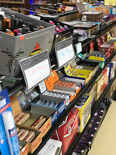 Cigar Shop «Park Avenue Smoke Shop», reviews and photos, 194 Park Ave, Worcester, MA 01609, USA