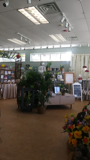 Florist «Alfa Flower Shop», reviews and photos, 7001 W North Ave, Wauwatosa, WI 53213, USA