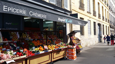 Rapid Market à Versailles