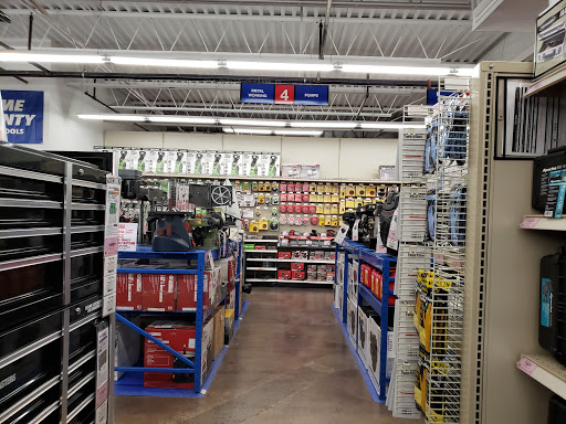 Hardware Store «Harbor Freight Tools», reviews and photos, 22330 S Sterling Blvd STE 101, Sterling, VA 20164, USA