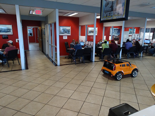 Car Dealer «Friendly Kia», reviews and photos, 5819 US-19, New Port Richey, FL 34652, USA