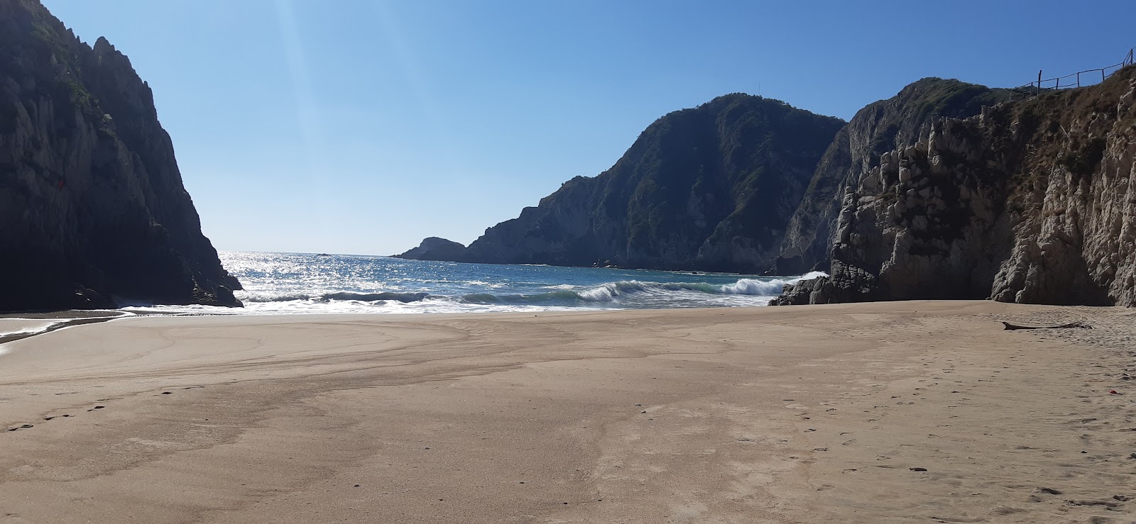 Photo de Enrramada Beach - endroit populaire parmi les connaisseurs de la détente