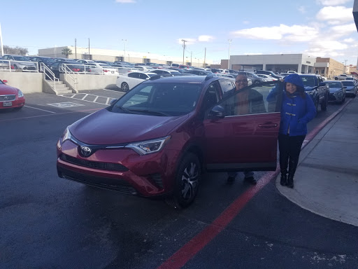 Used Car Dealer «FOX Toyota of El Paso», reviews and photos, 11165 Gateway Blvd W, El Paso, TX 79935, USA