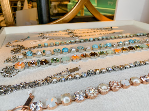 Gift Shop «Choices & More», reviews and photos, 19851 TX-46 Suite 104, Spring Branch, TX 78070, USA