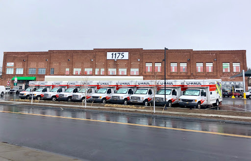 Truck Rental Agency «U-Haul Moving & Storage of State Street New Haven», reviews and photos, 1175 State St, New Haven, CT 06511, USA