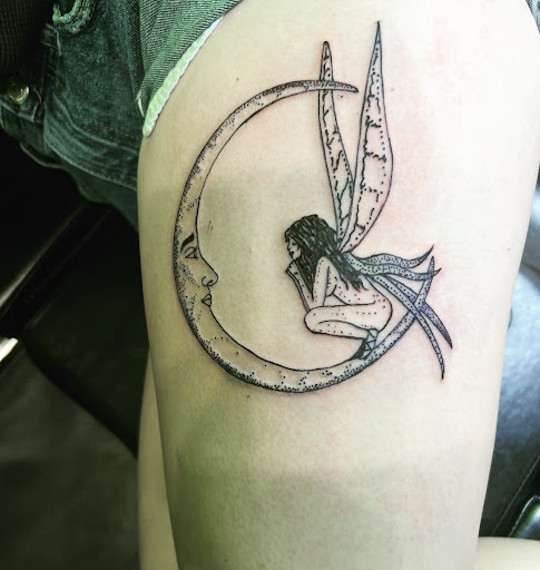 Explore knuckle tattoo cover up ideas, creative tattoo ideas in Peoria, available at Modern Ink Tattoo