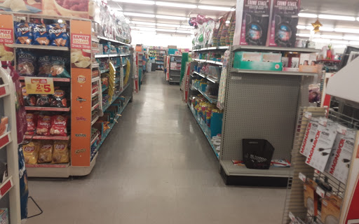 Dollar Store «FAMILY DOLLAR», reviews and photos, 722 S Harrison St, Shelbyville, IN 46176, USA