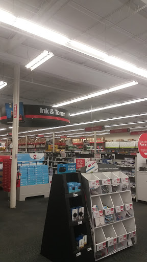 Office Supply Store «Staples», reviews and photos, 3790 E Broad St, Whitehall, OH 43213, USA