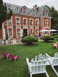 Photos des visiteurs du Restaurant Logis Hôtel Château Corneille à Le Val-d'Hazey - n°3