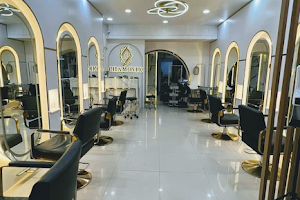 Chamonix salon ร้านทำผม รามอินทรา เลียบด่วน ทำสีผม image