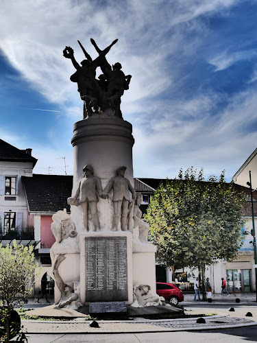 Square Alfred Boucher à Aix-les-Bains