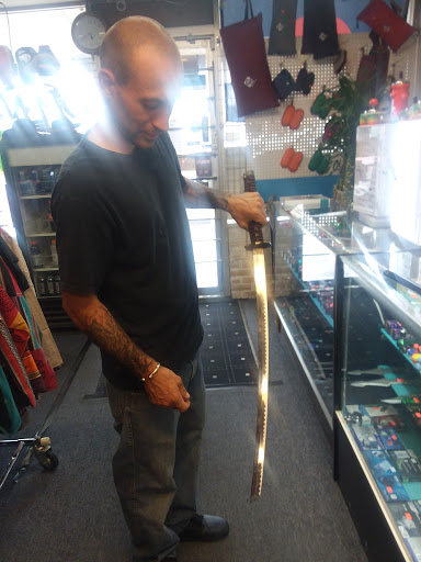 Tobacco Shop «BABA PIPES & TOBACCO INC», reviews and photos, 613 Ken Pratt Blvd, Longmont, CO 80501, USA