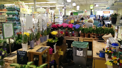 Grocery Store «Whole Foods Market», reviews and photos, 808 Massachusetts Ave, Arlington, MA 02476, USA