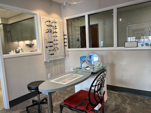 Eye Care Center «Vistar Eye Center», reviews and photos, 707 S Jefferson St # 102, Roanoke, VA 24016, USA