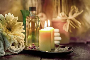 Zen Spa Aromatherapy image