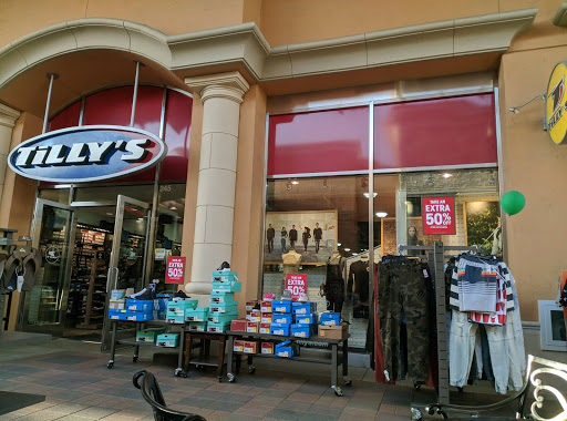 Tillys, 1555 Simi Town Center Way, Simi Valley, CA 93065, USA, 