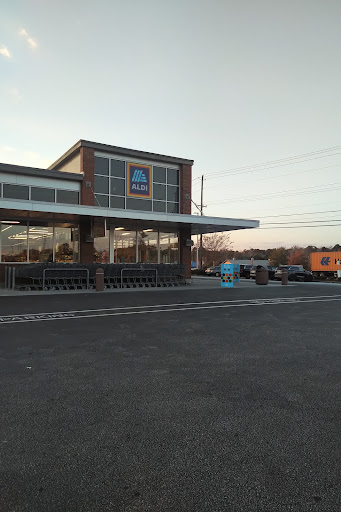 Supermarket «ALDI», reviews and photos, 5746 Wendy Bagwell Pkwy, Hiram, GA 30141, USA