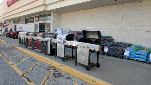 Hardware Store «Sears Appliance and Hardware Store», reviews and photos, 705 Bridgeport Ave, Shelton, CT 06484, USA