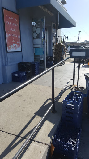 Grocery Store «Pismo Market», reviews and photos, 700 Dolliver St, Pismo Beach, CA 93449, USA