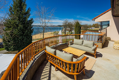 Camping Les Terrasses du Lac - Hôtel Camping Chalets Restaurant à Langogne