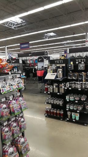 Sporting Goods Store «Academy Sports + Outdoors», reviews and photos, 9997 Crossing Way #800, Denham Springs, LA 70726, USA