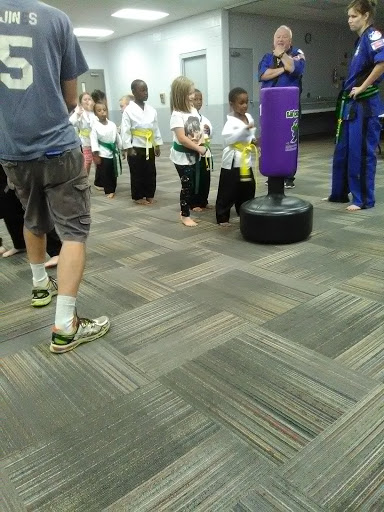 Auditorium «Overland Community Center», reviews and photos, 9119 Lackland Rd, Overland, MO 63114, USA