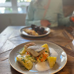 Photo n°1 de l'avis de Seewind-Immobilien.� fait le 11/07/2022 à 06:06 sur le  Restaurant Wochenmarkt Binz à Binz