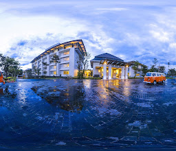 HARRIS Hotel and Conventions Malang photo