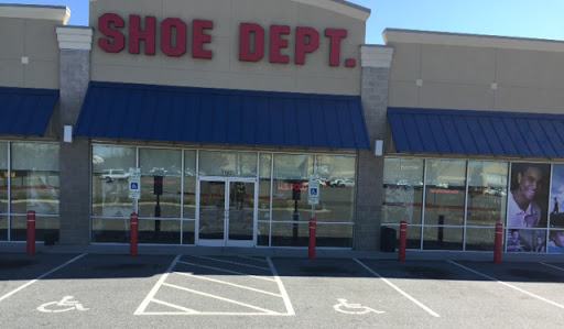 Shoe Store «Shoe Dept.», reviews and photos, 115 W Elmsley Dr #102, Greensboro, NC 27406, USA