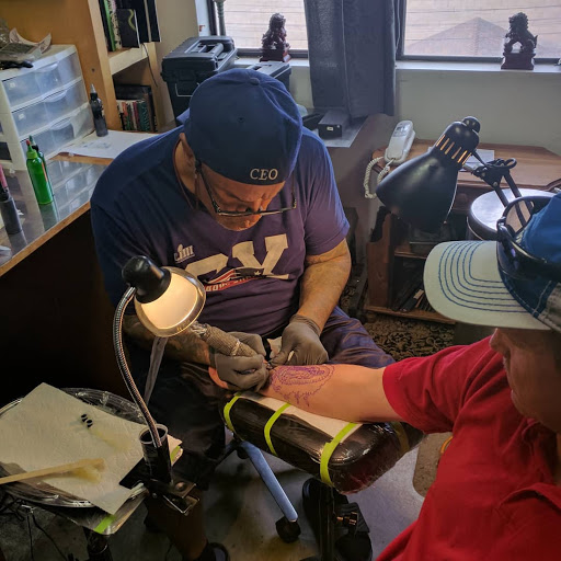 Explore minimalist finger tattoo ideas, creative tattoo ideas in Victorville, available at Doctor Inks Tattoo Clinic