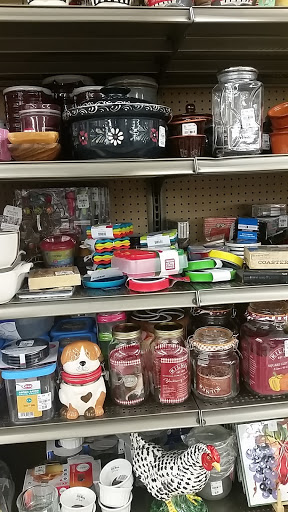 Home Goods Store «Tuesday Morning», reviews and photos, 233 Commerce Dr, Peachtree City, GA 30269, USA